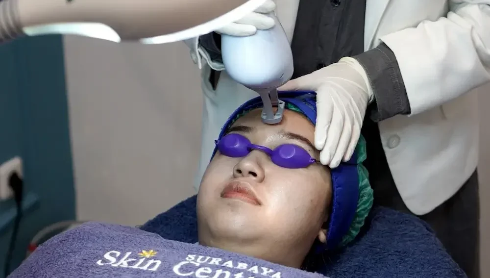 Klinik Dermatologi Perawatan Kulit Terbaik di Surabaya: Daftar Lengkap dan Review Jujur - Surabaya Skin Centre